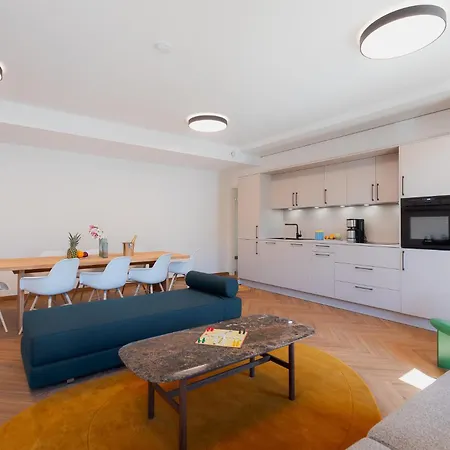 Alpine Apartements Maximilian アパート